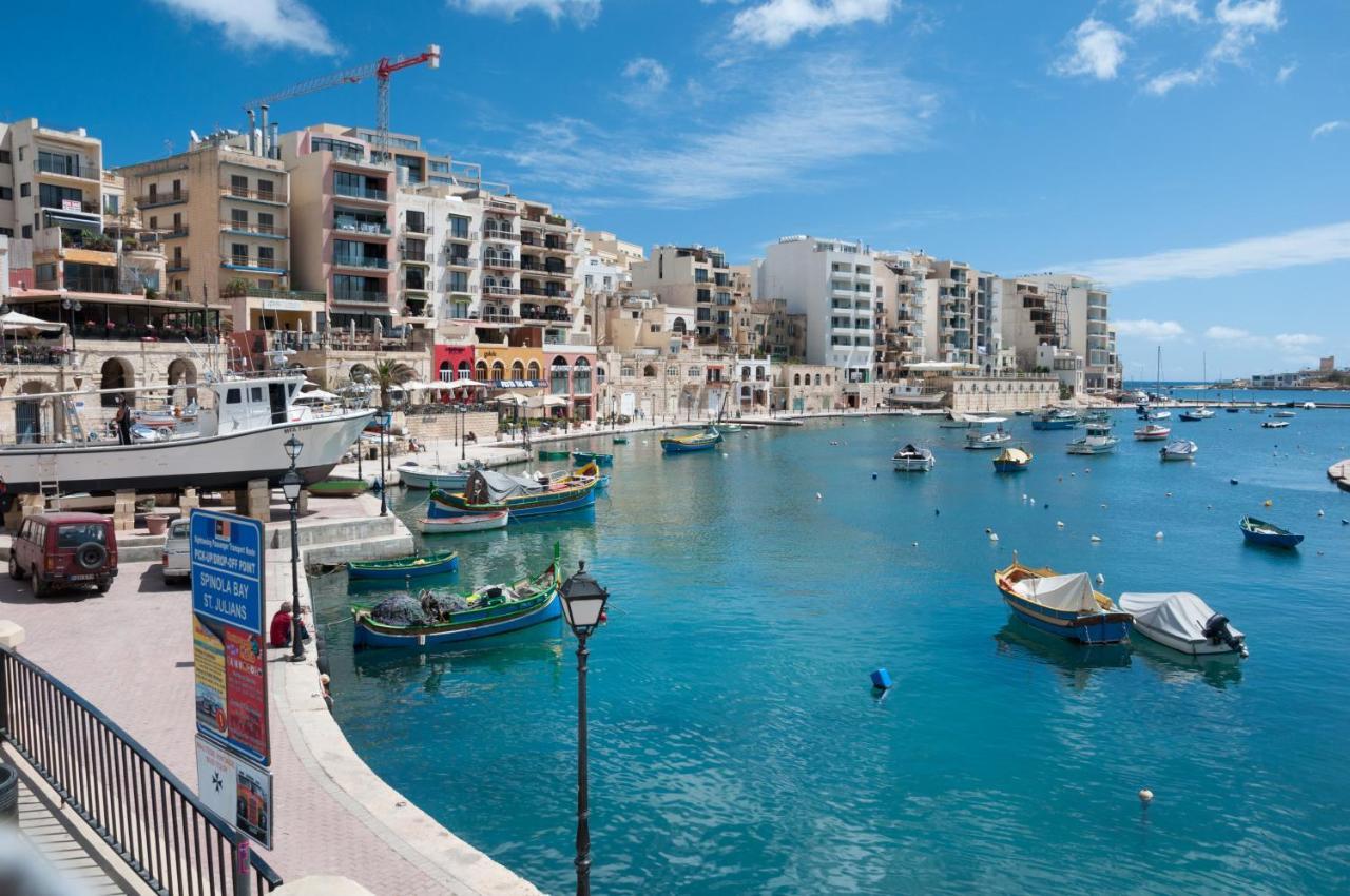 Modern Seaview Apartment In A Prime Location Sliema Ngoại thất bức ảnh